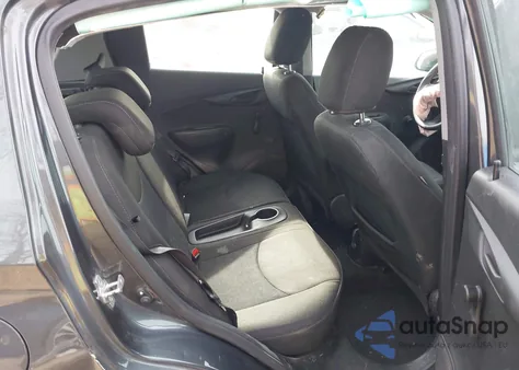 2021 Chevrolet Spark Fwd Ls Automatic z USA, uszkodzony, nr VIN KL8CB6SA5MC736977